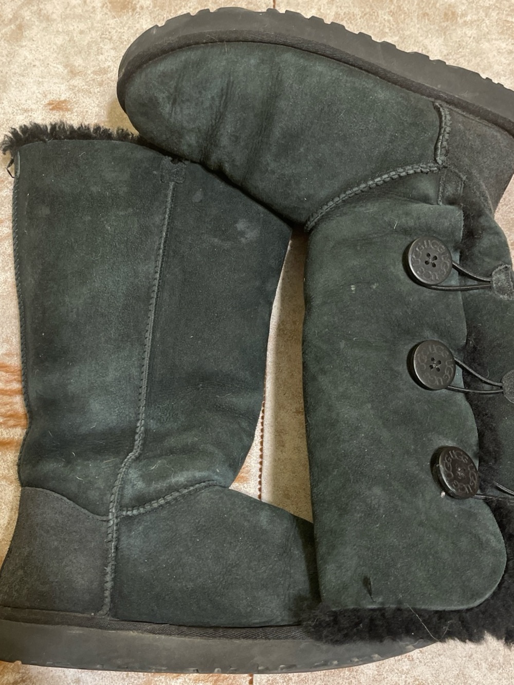 Classic UGG Black Suede Short Shearling Boots size 8